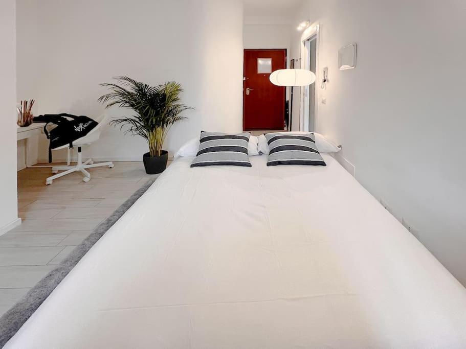 20 Min Duomo - Modern Apartment Milano Eksteriør billede